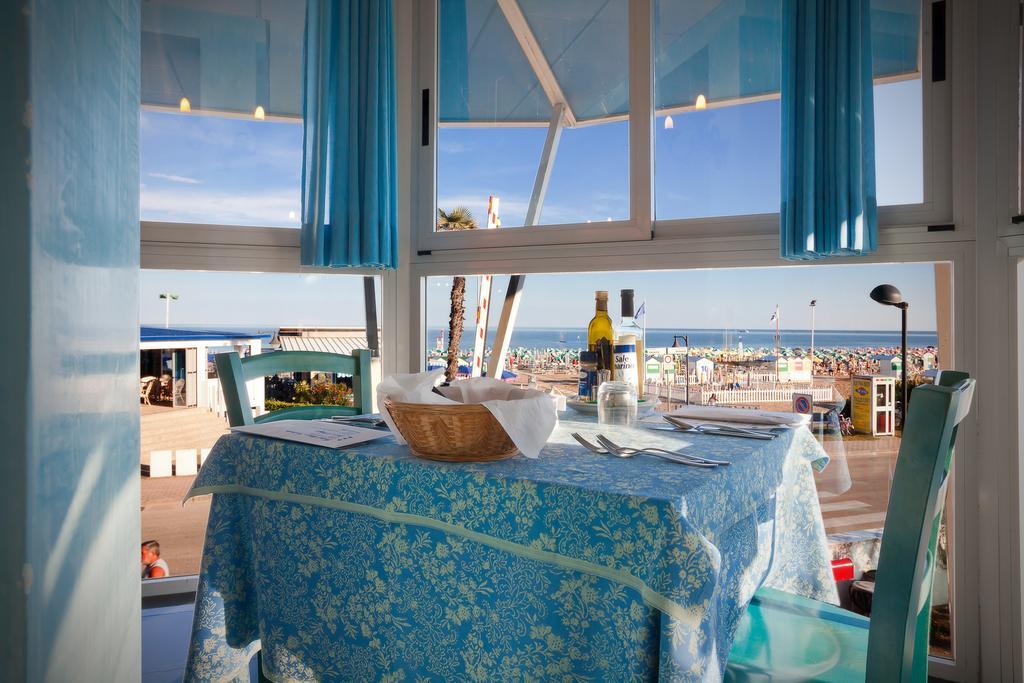 Hotel Playa E Mare Nostrum Caorle Exterior photo